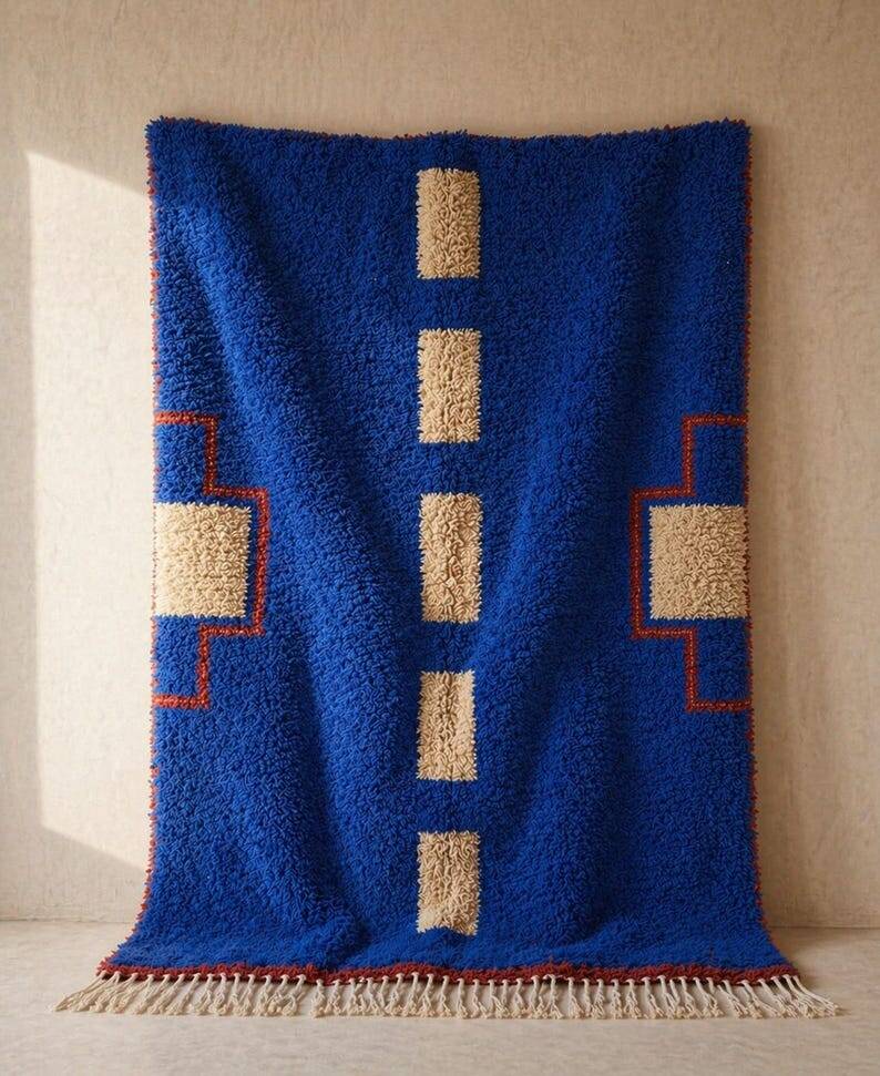 Traditional Moroccan Rug – Perfect for Home Decor 250cm x 150cm