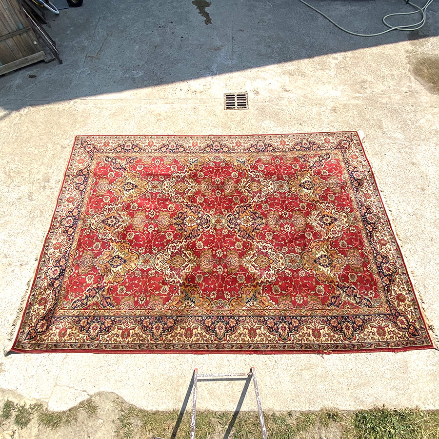 Tapis persan mécanique