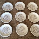 9 dessert plates