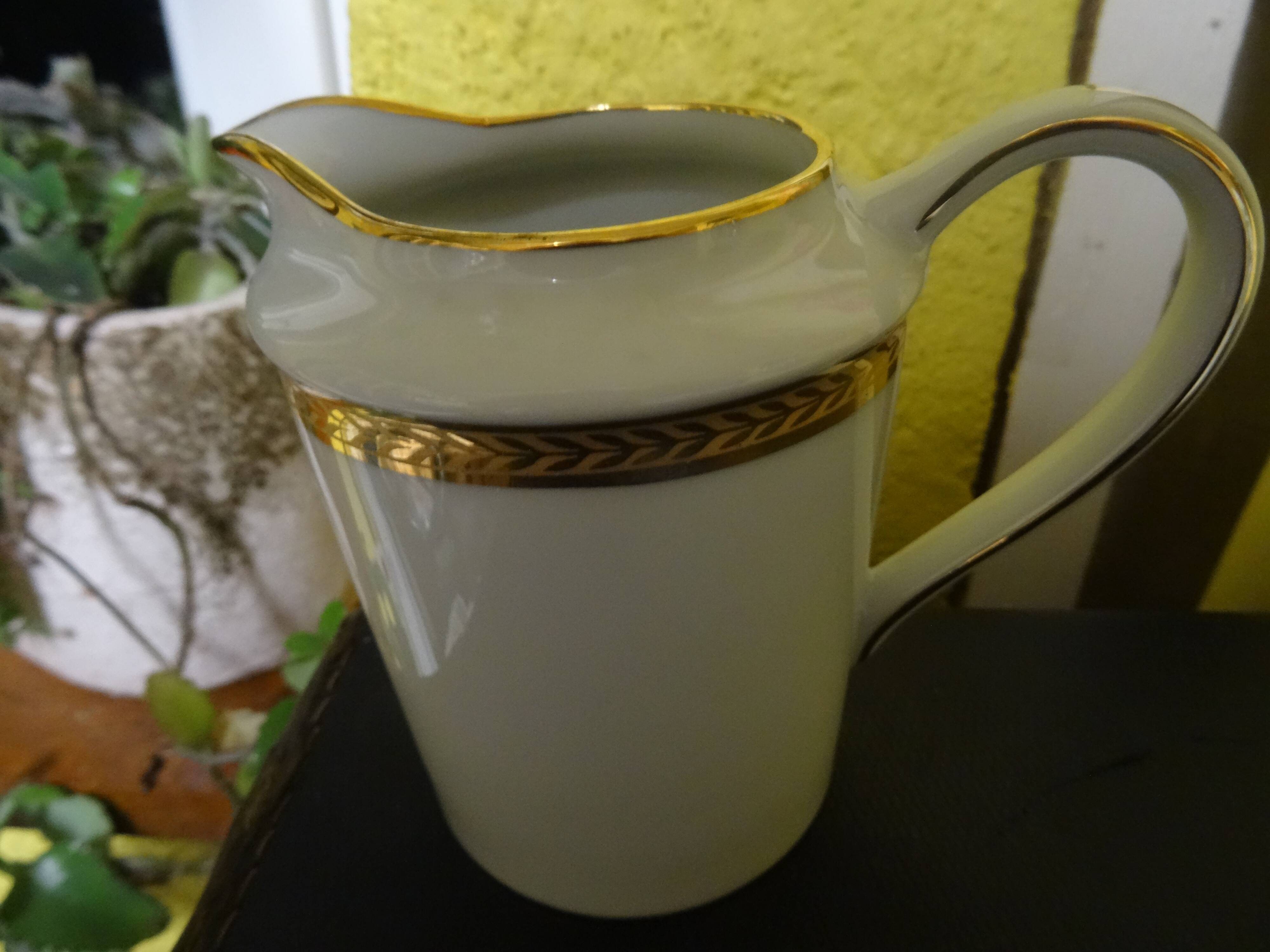Bernardaud Limoges jug gilded with fine gold