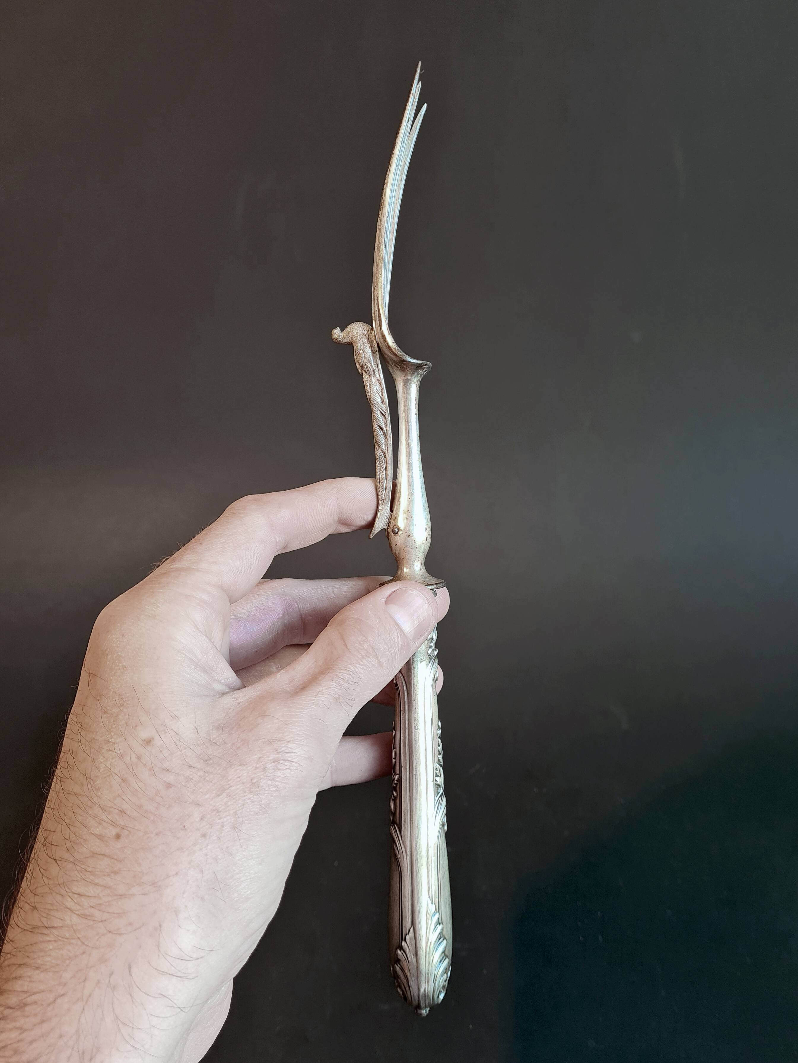 Rocaille Style Silver Metal Leg of Gigot Set - Ref 06.