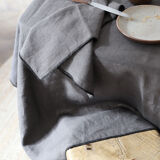 Anthracite linen tablecloth