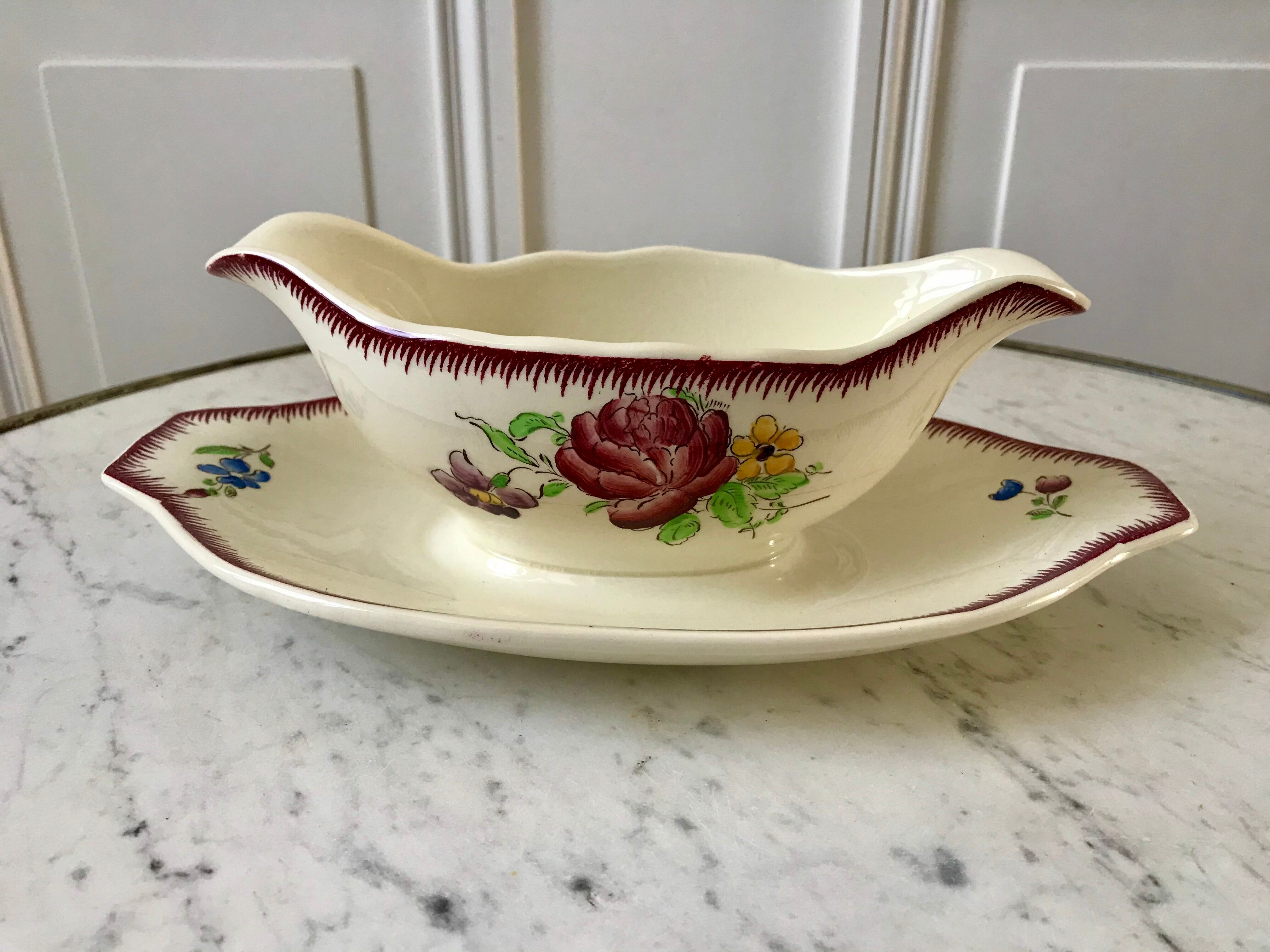 Saucière Villeroy & Boch La Louvière Belgian manufacture in Iron Earth early twentieth century