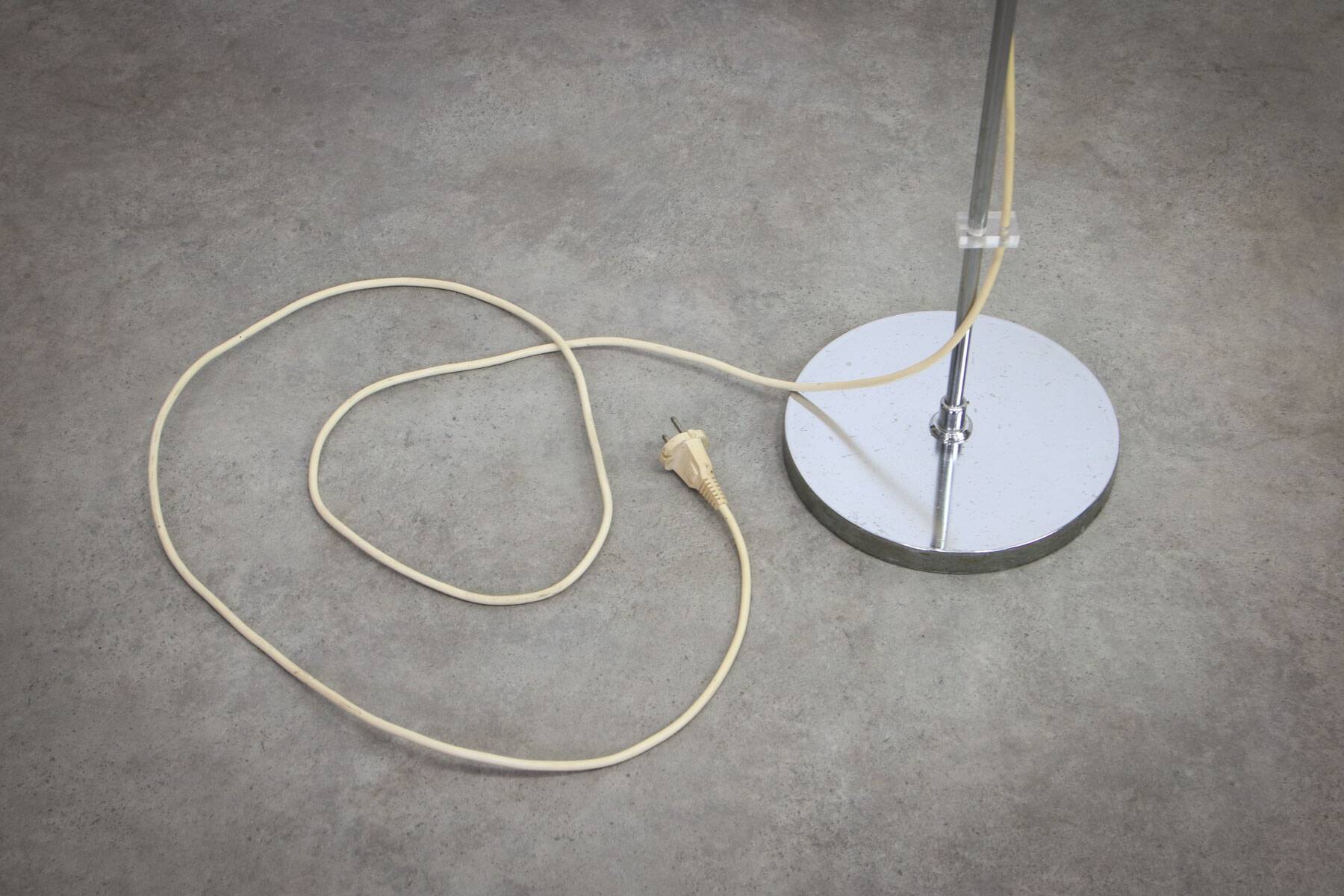 Large Space Age Lucerna Floor Lamp by Luigi Massoni for Guzzini, 1960s