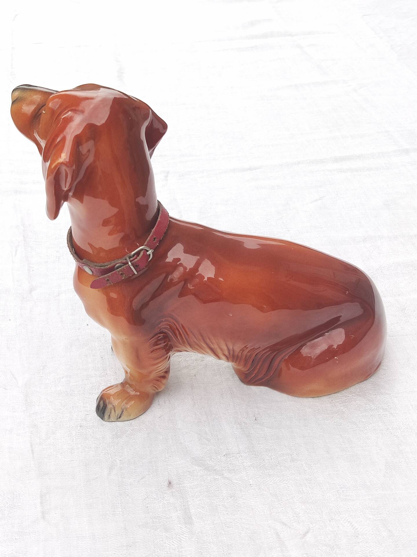 Large dachshund in German porcelain Cortendorf
