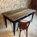 Farmhouse table - black legs