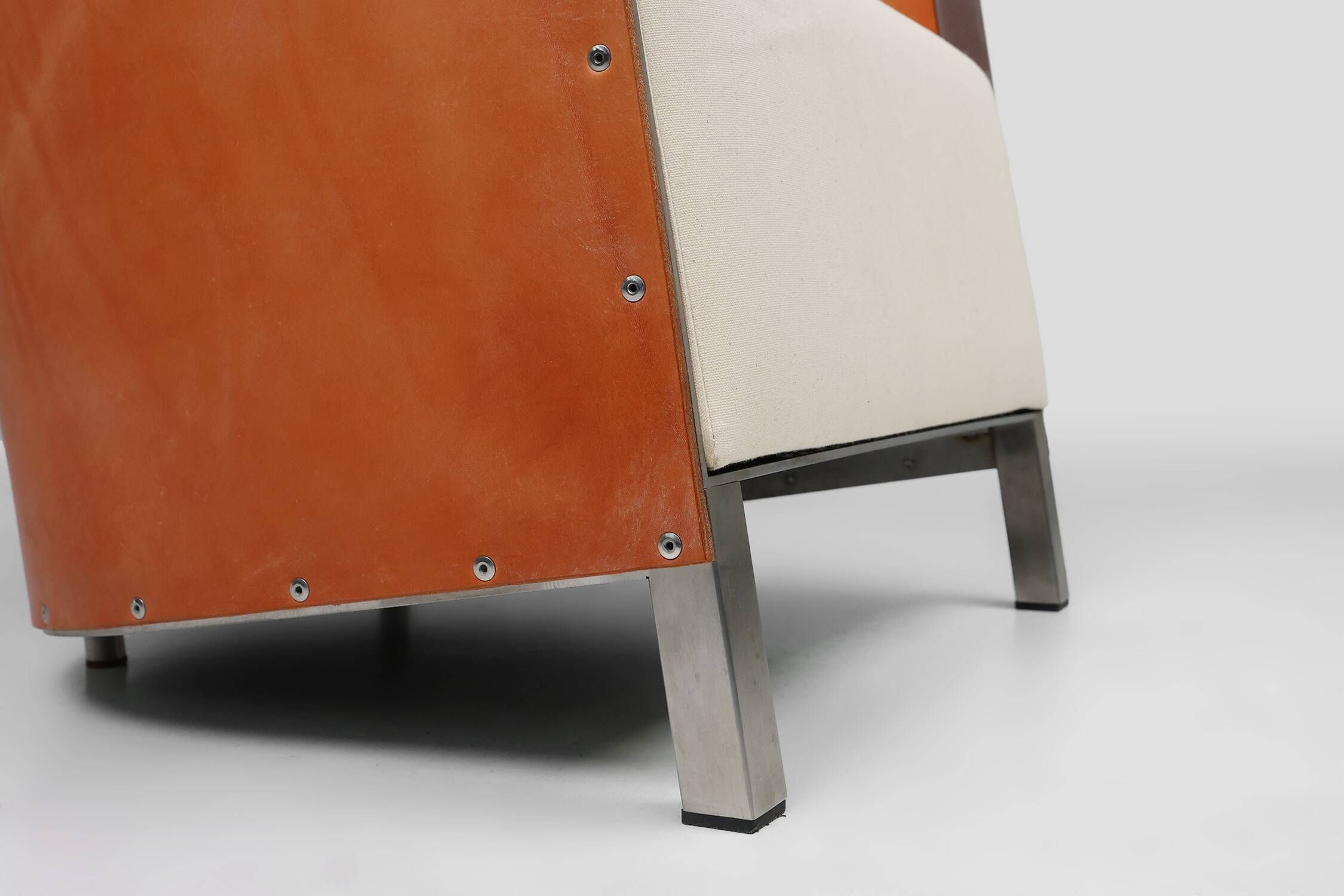 Maarten van Severen S88 easy chair in saddle leather and steel, Belgium 198