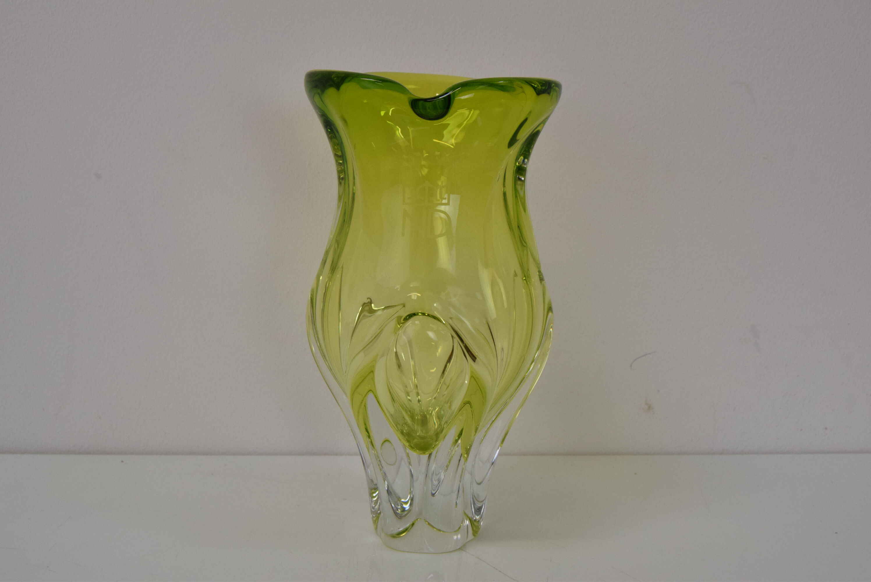Art Glass vase designed by Josef Hospodka in the former Czechoslovakia in the 1960's