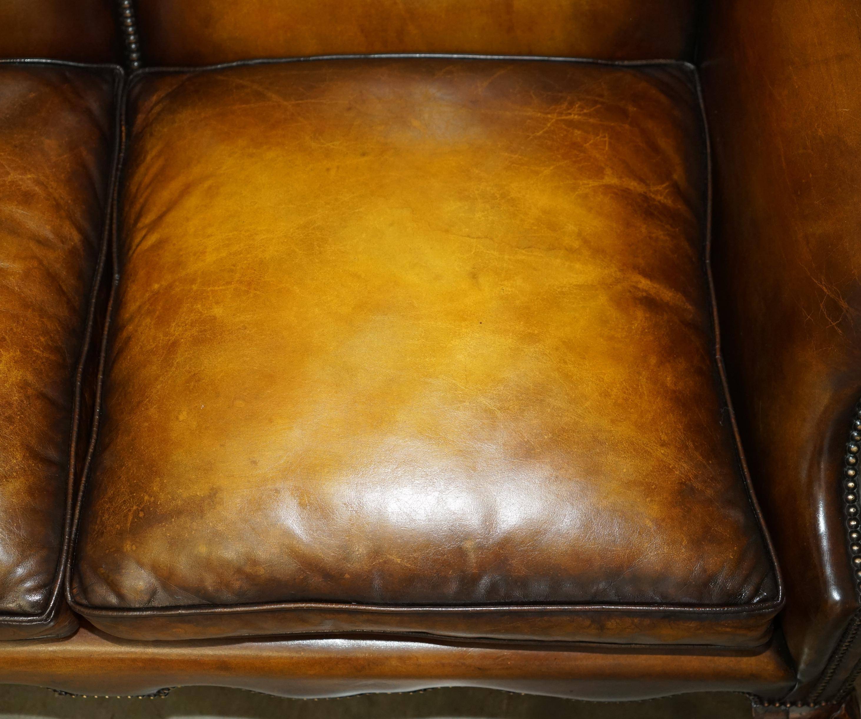 Victorian restored George II style high-back leather canapé