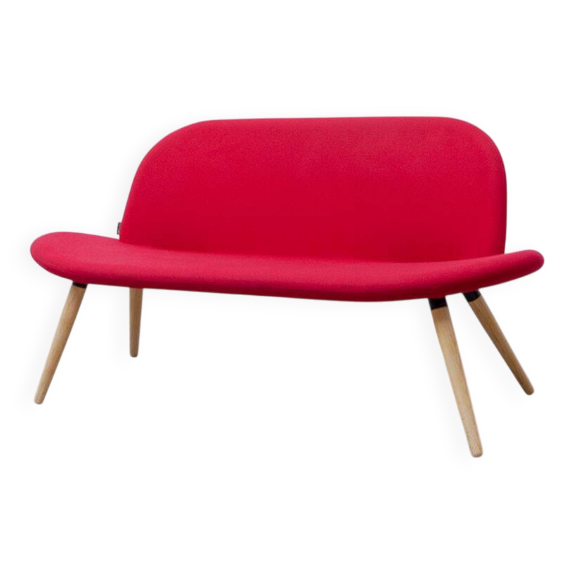 Softline orlando fuchsia sofa