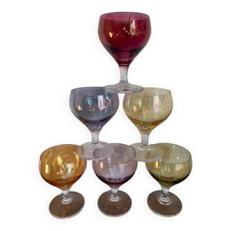 6 stemmed glasses