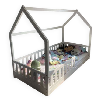 Cabin bed