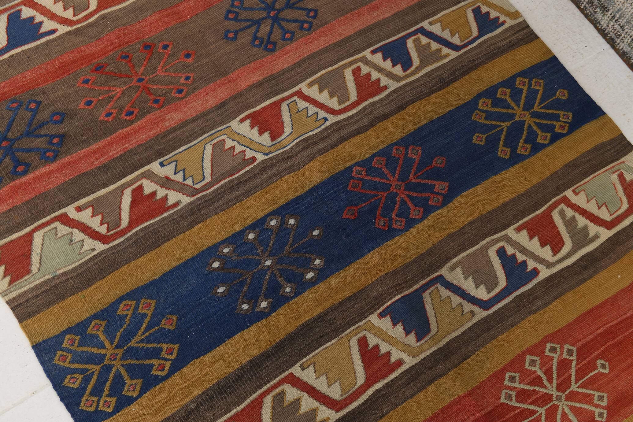 Soft Palette Kilim Runner Rug, Handmade Vintage Kilim Carpet, 100x410 Cm