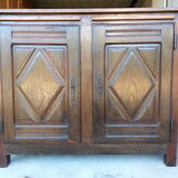 Buffet Louis XIII diamond points, period, oak