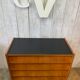 Commode à ailettes vintage