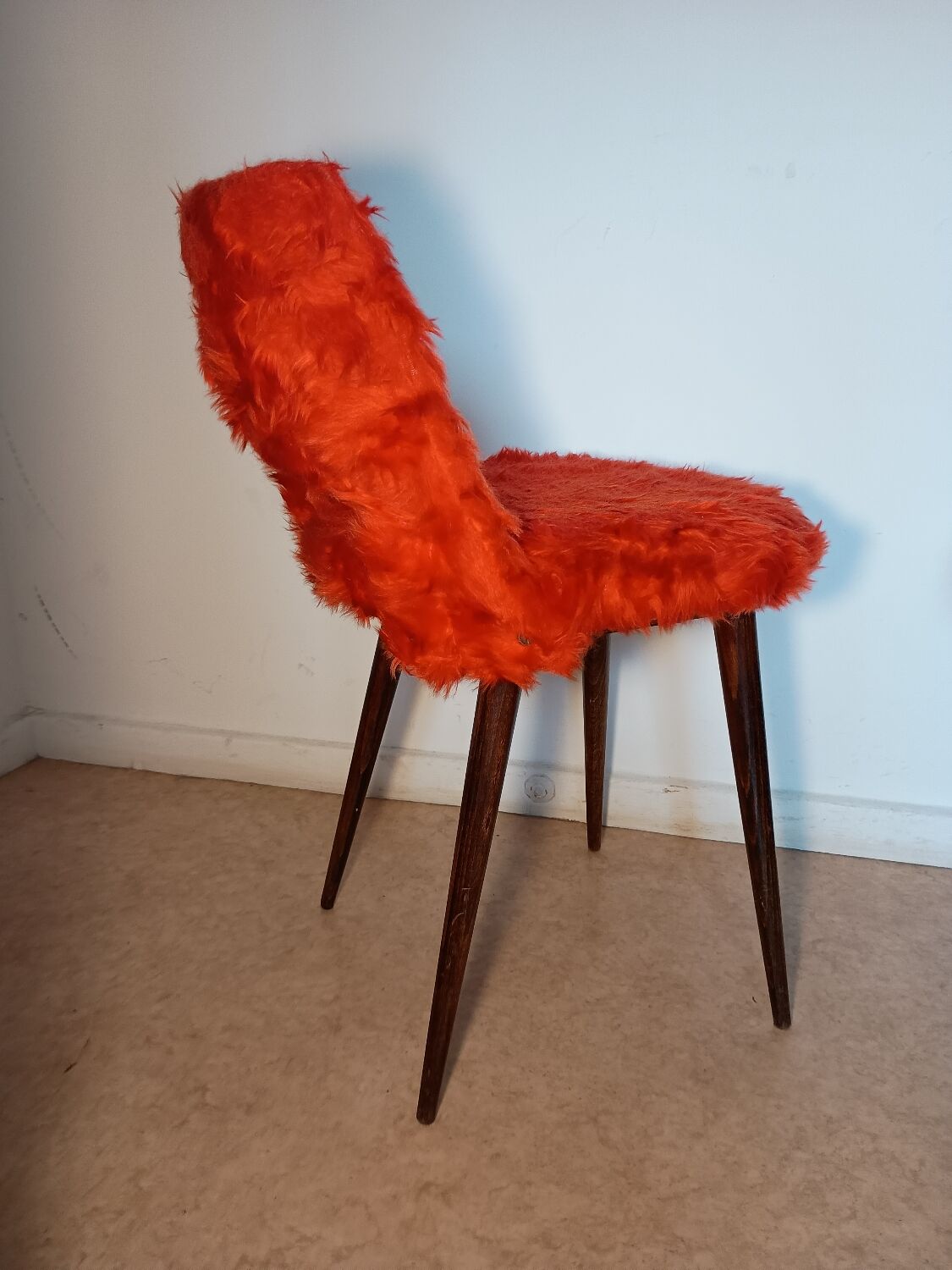Baumann shaggy chair