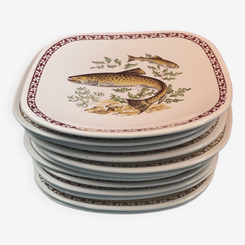 Set of 12 De Longchamp porcelain fish plates 21.5 cm