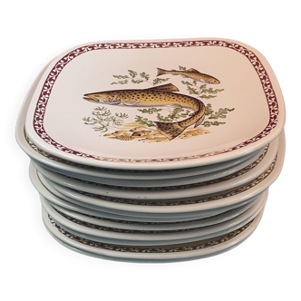 Set of 12 De Longchamp porcelain fish plates 21.5 cm