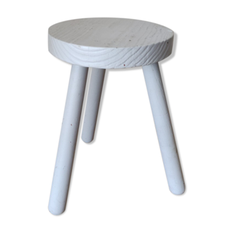 Ancient tripod stool