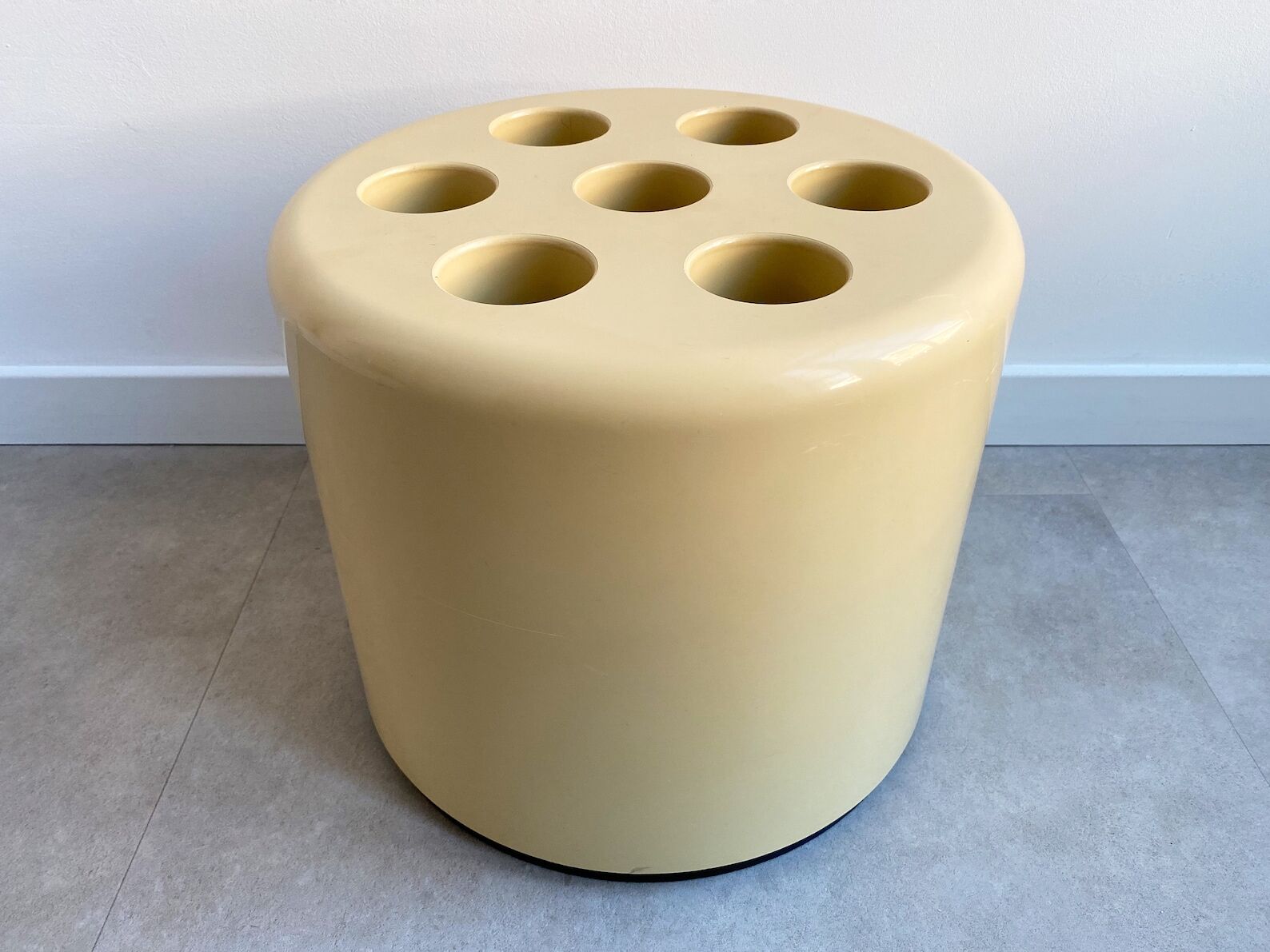 Space age Italian umbrella stand, Paolo Orlandini & Roberto Lucci for Velca