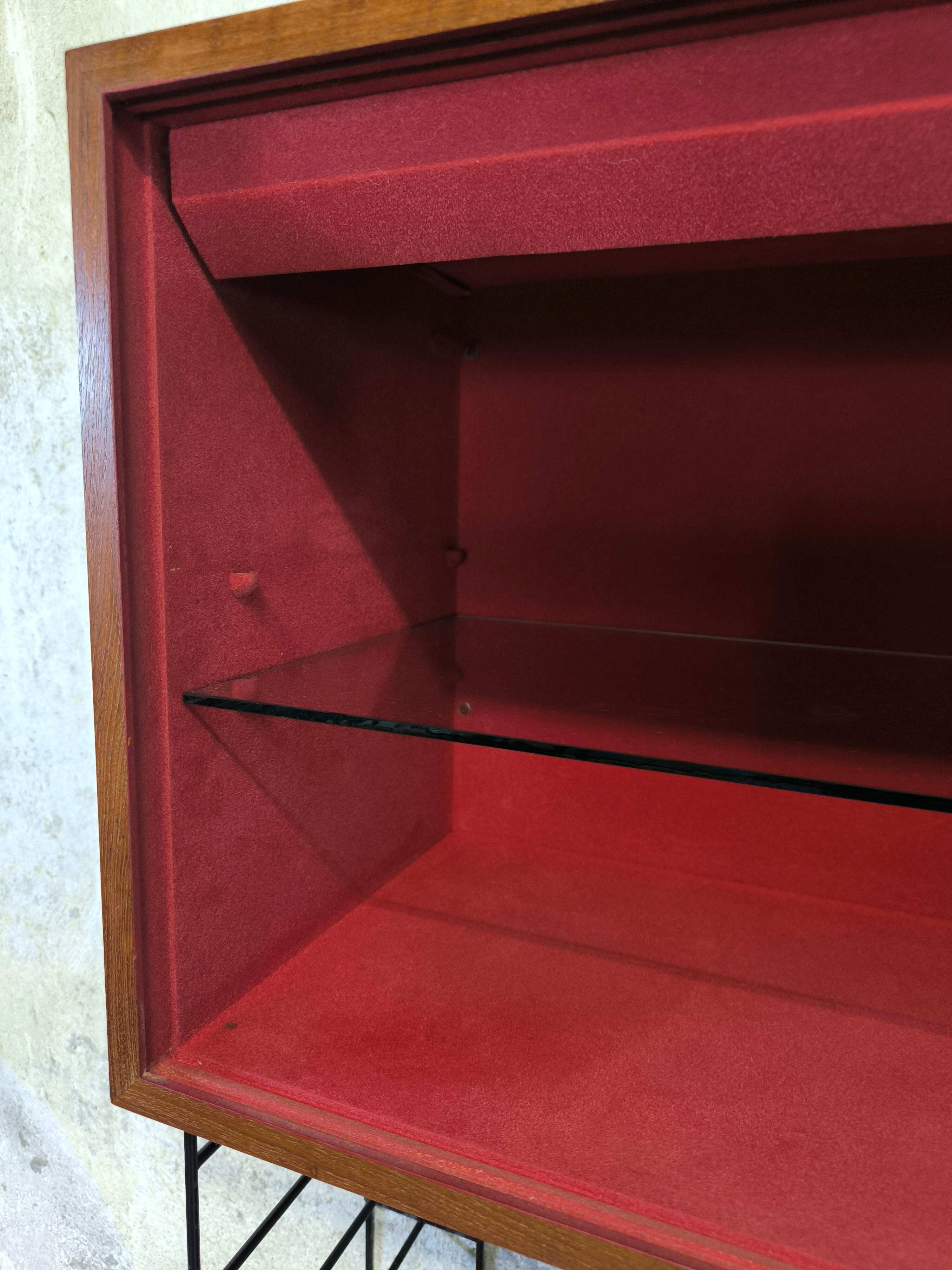 Modular vintage wall unit in teak.