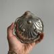 Beurrier en forme de coquillage en métal argenté