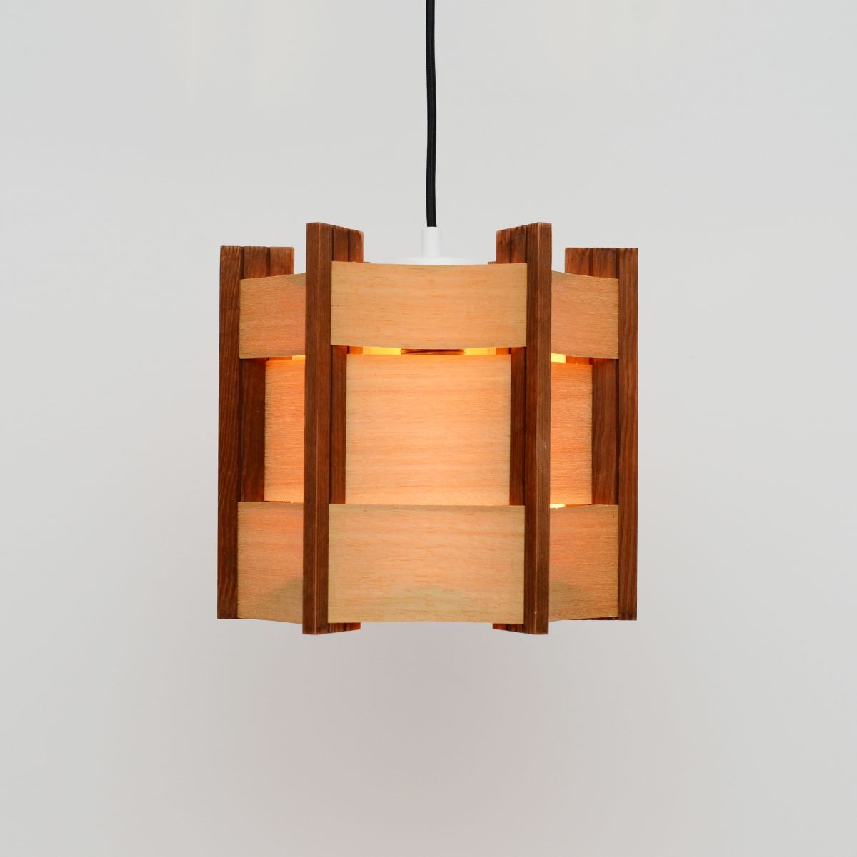 Danish wooden pendant lamp, 60’s