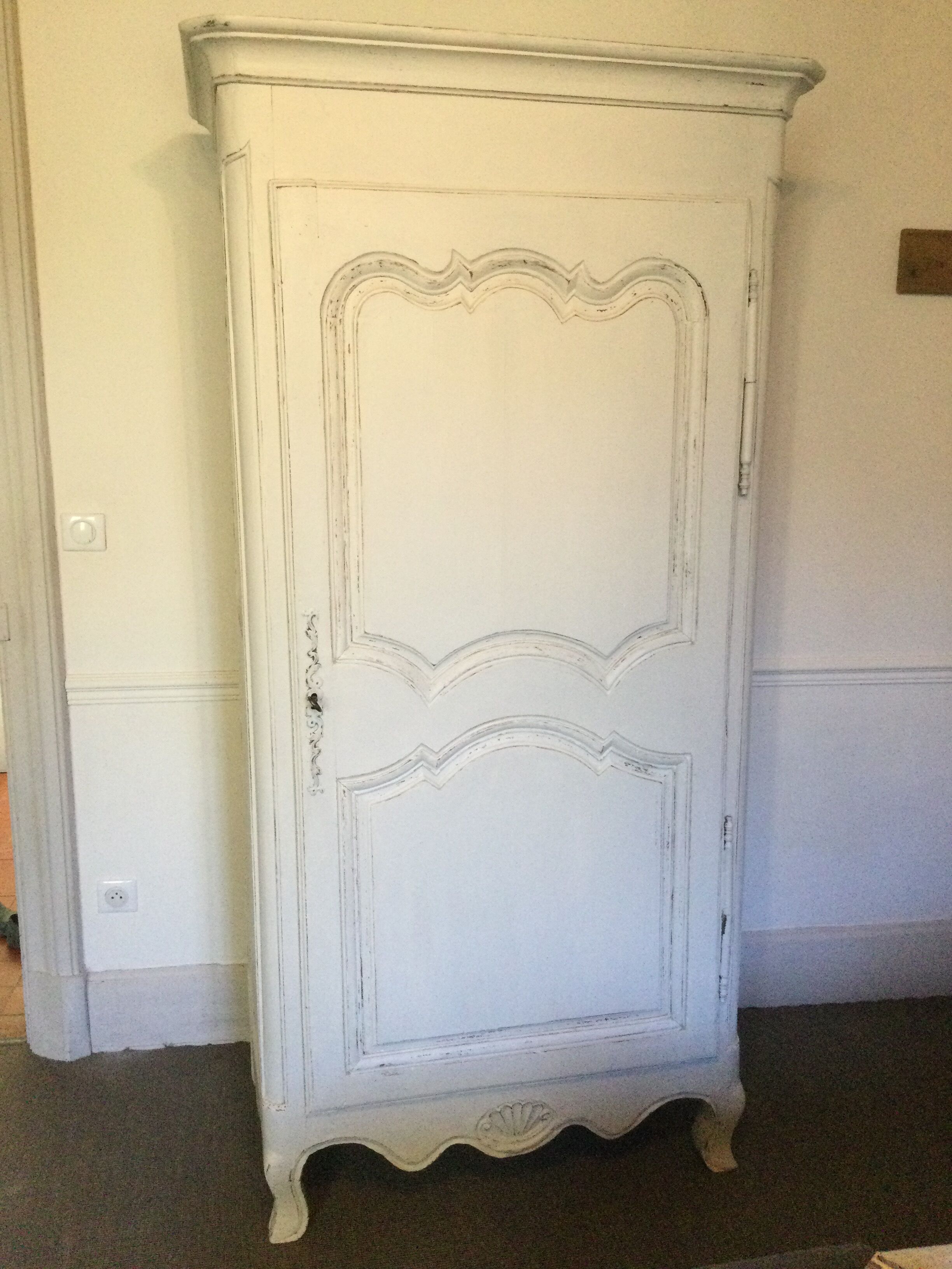 Antique knitted cabinet