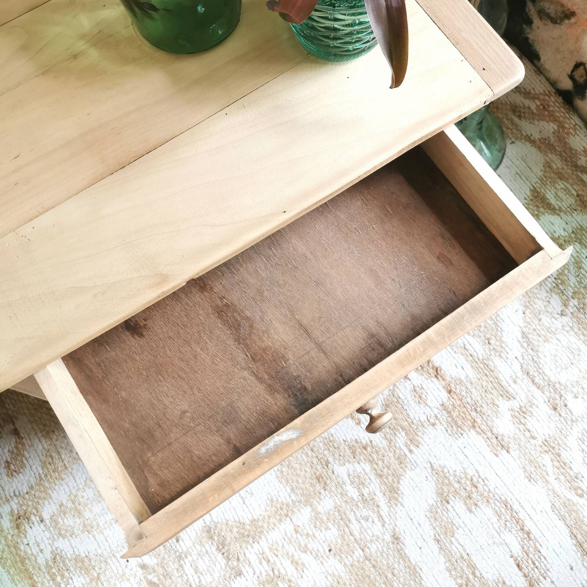 Confiturier, restored mini Parisian buffet