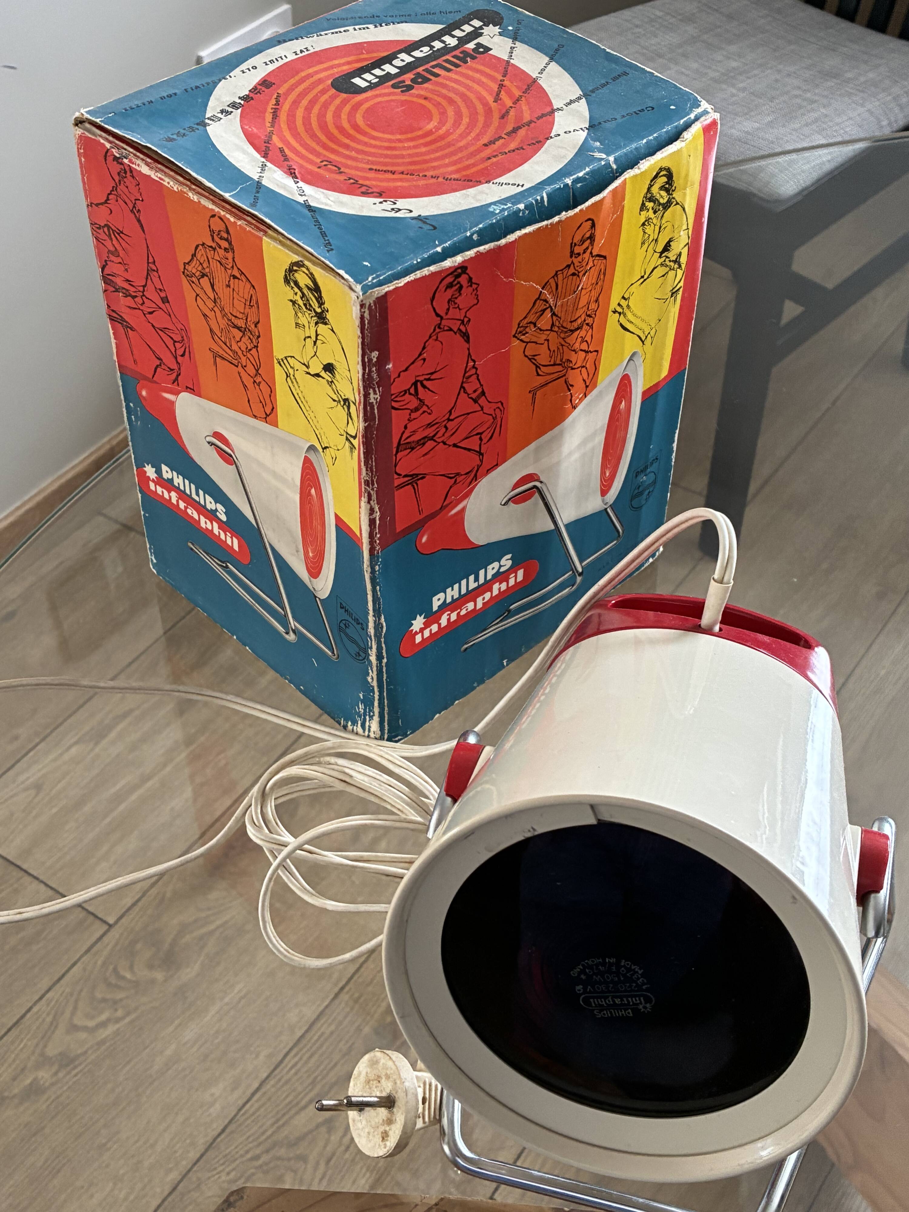 Philips Infraphil KL 7500 infrared lamp with original box.