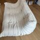 Canapé 3 places Togo Ligne Roset en Alcantara coloris Eggshell