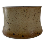 Sandstone pot