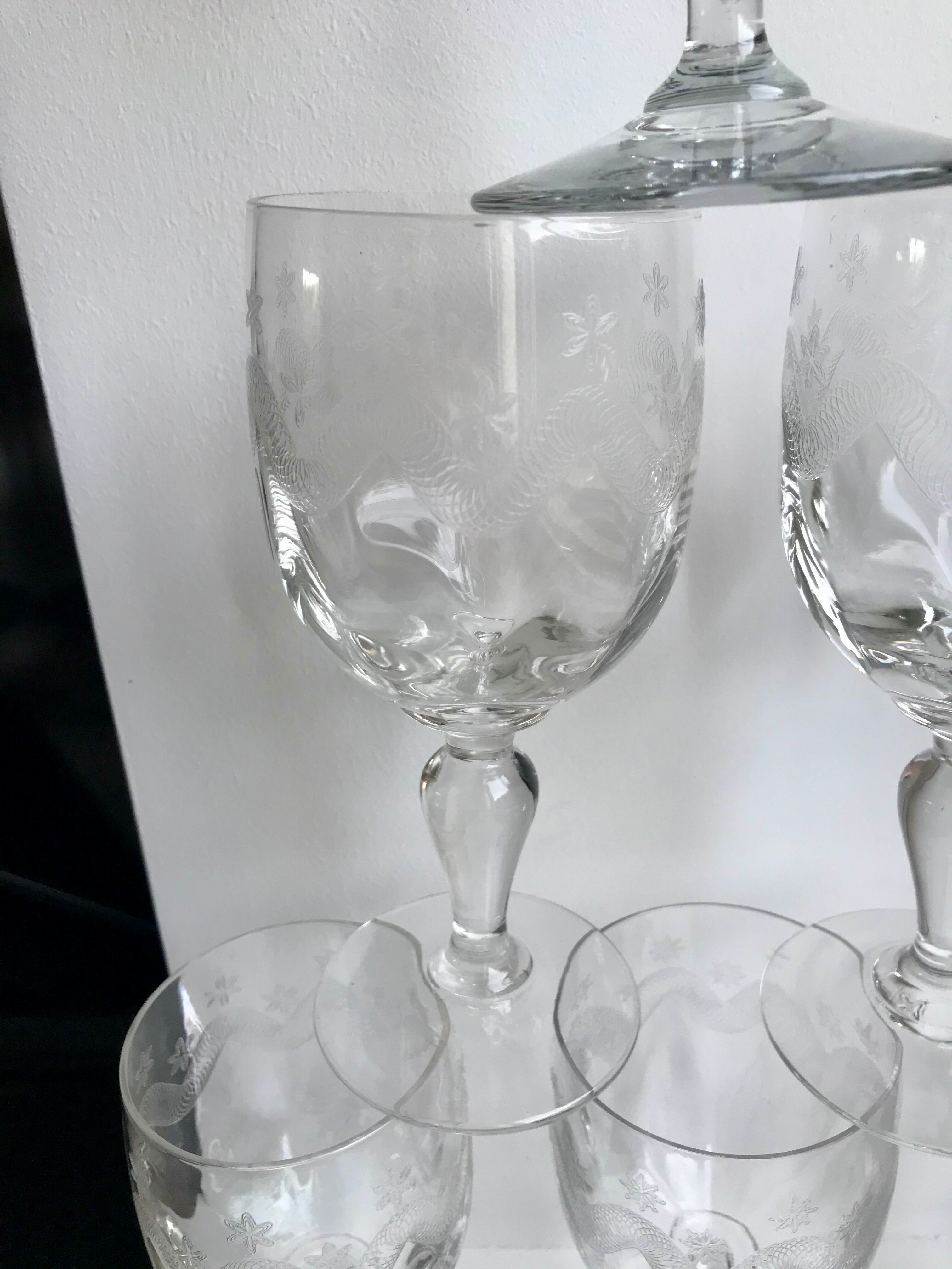 Lot de 6 verres à vin en cristal gravé début xxème