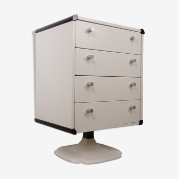 Gautier dresser