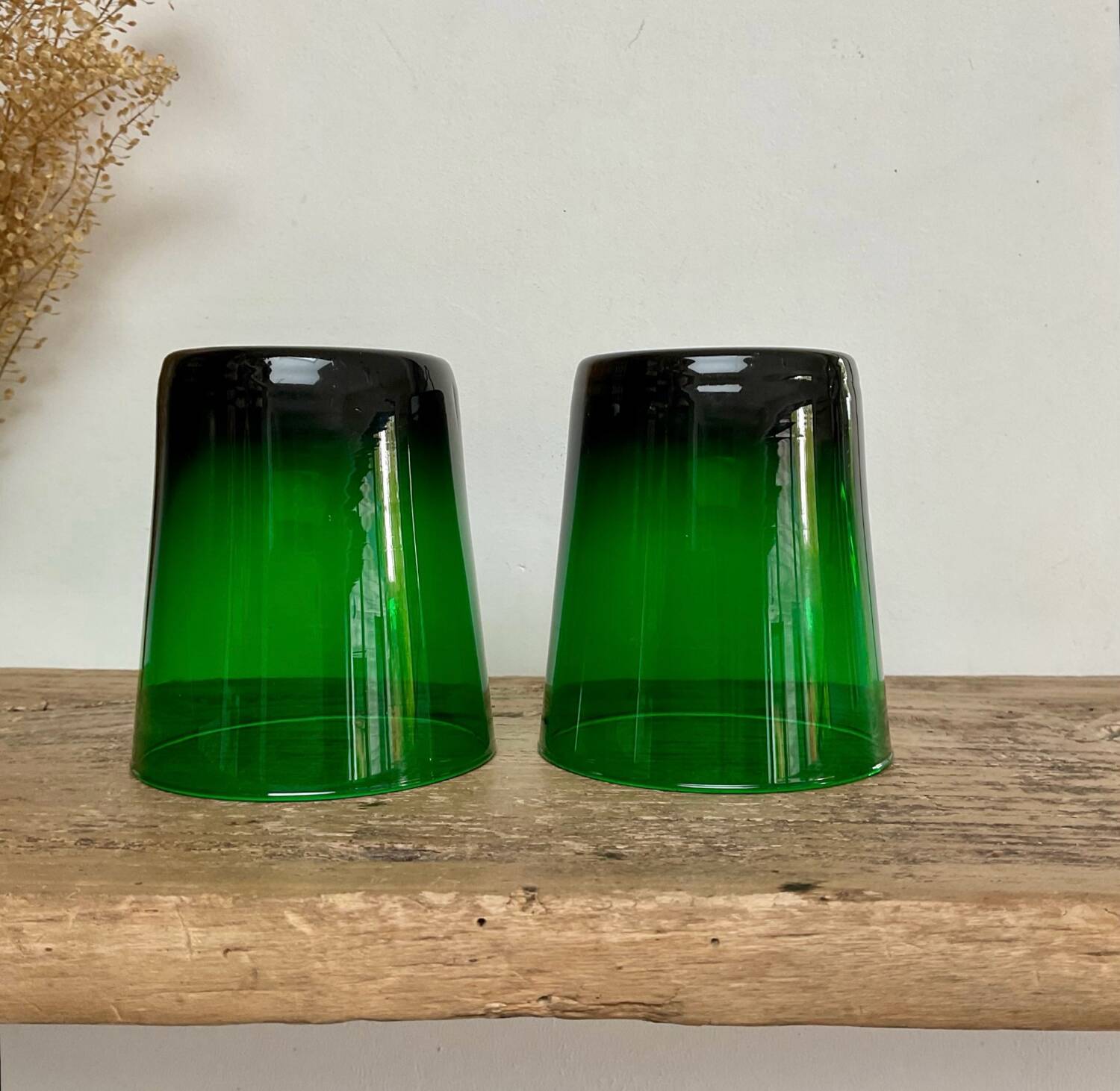 5 grands verres verts vintage