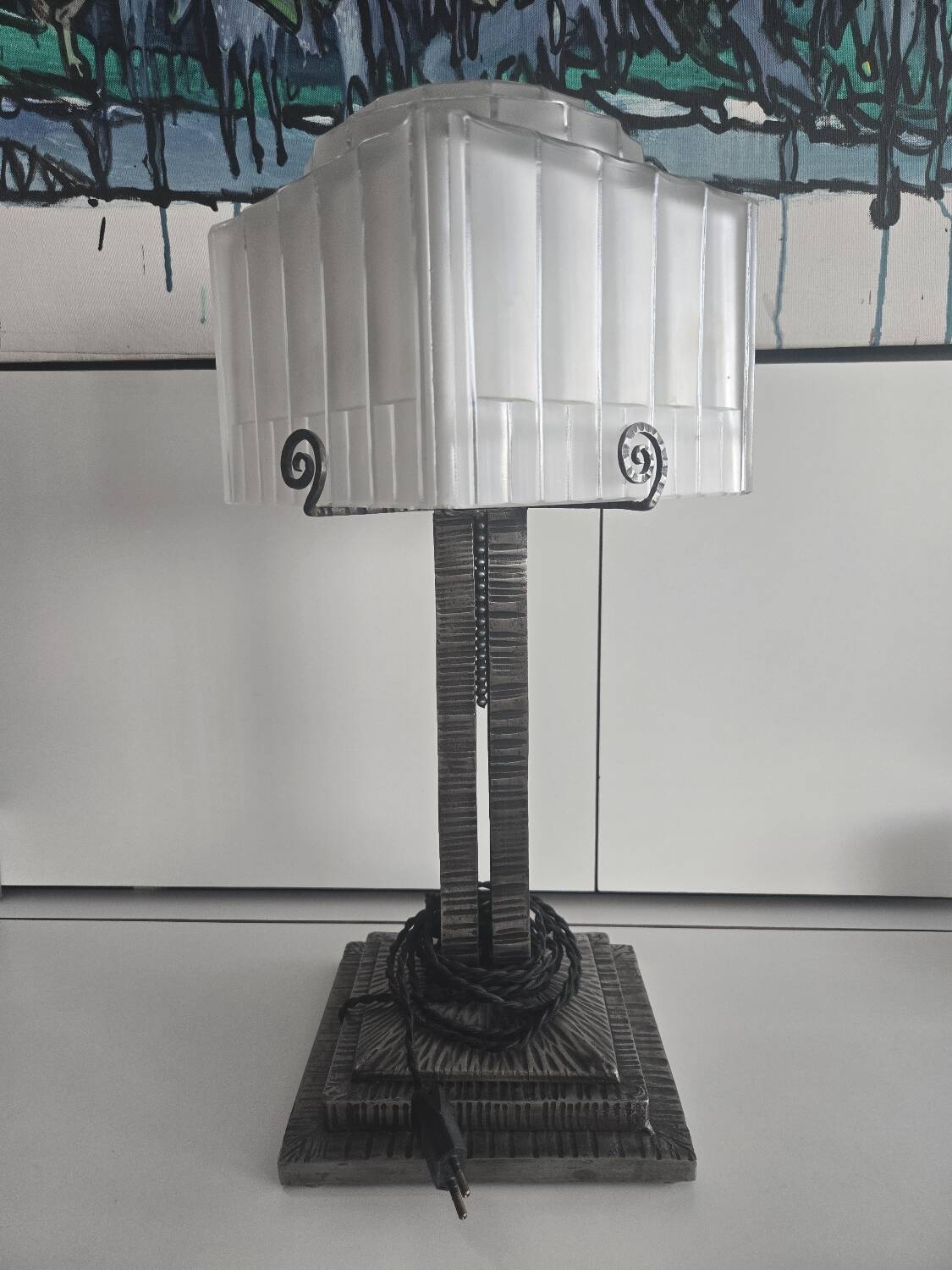 French Art Deco geometric table lamp