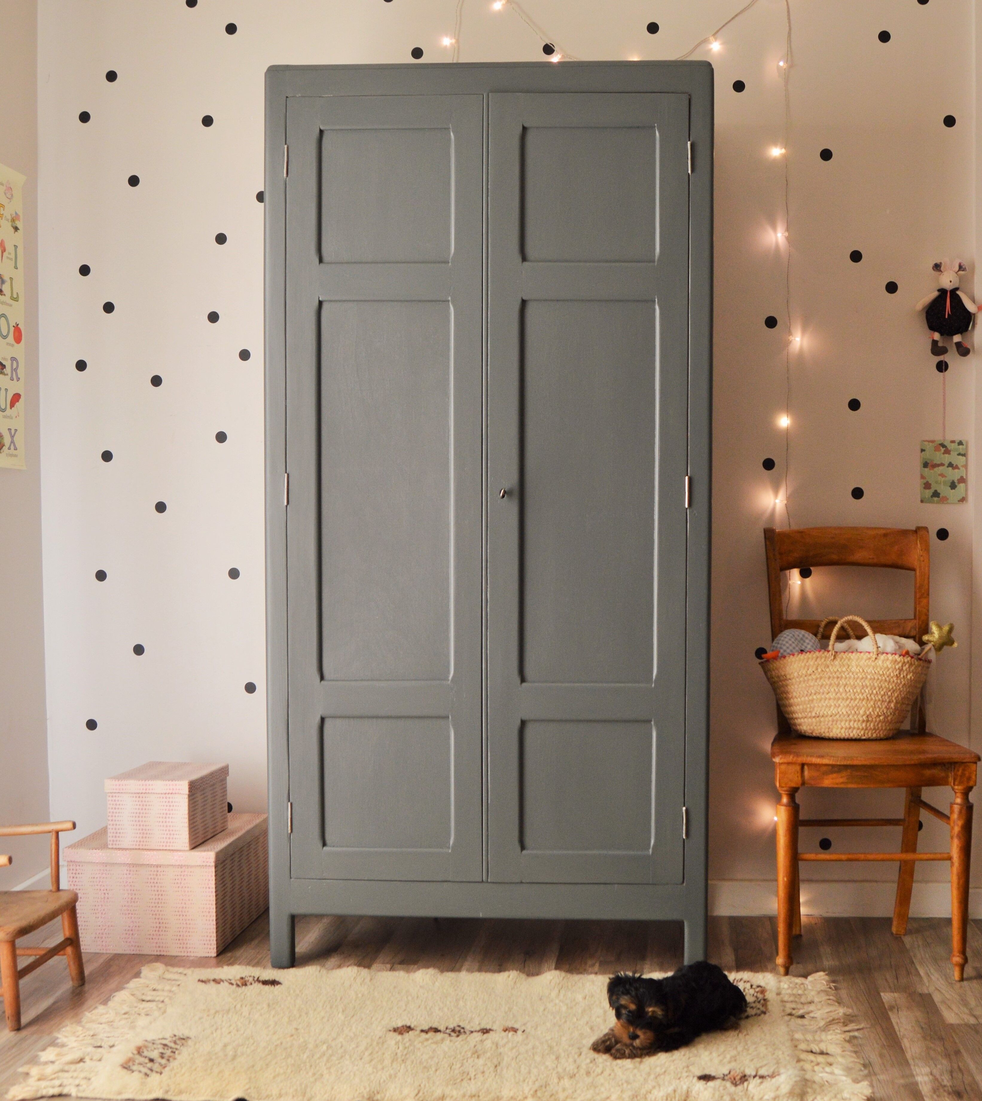 Cabinet vintage old locker room