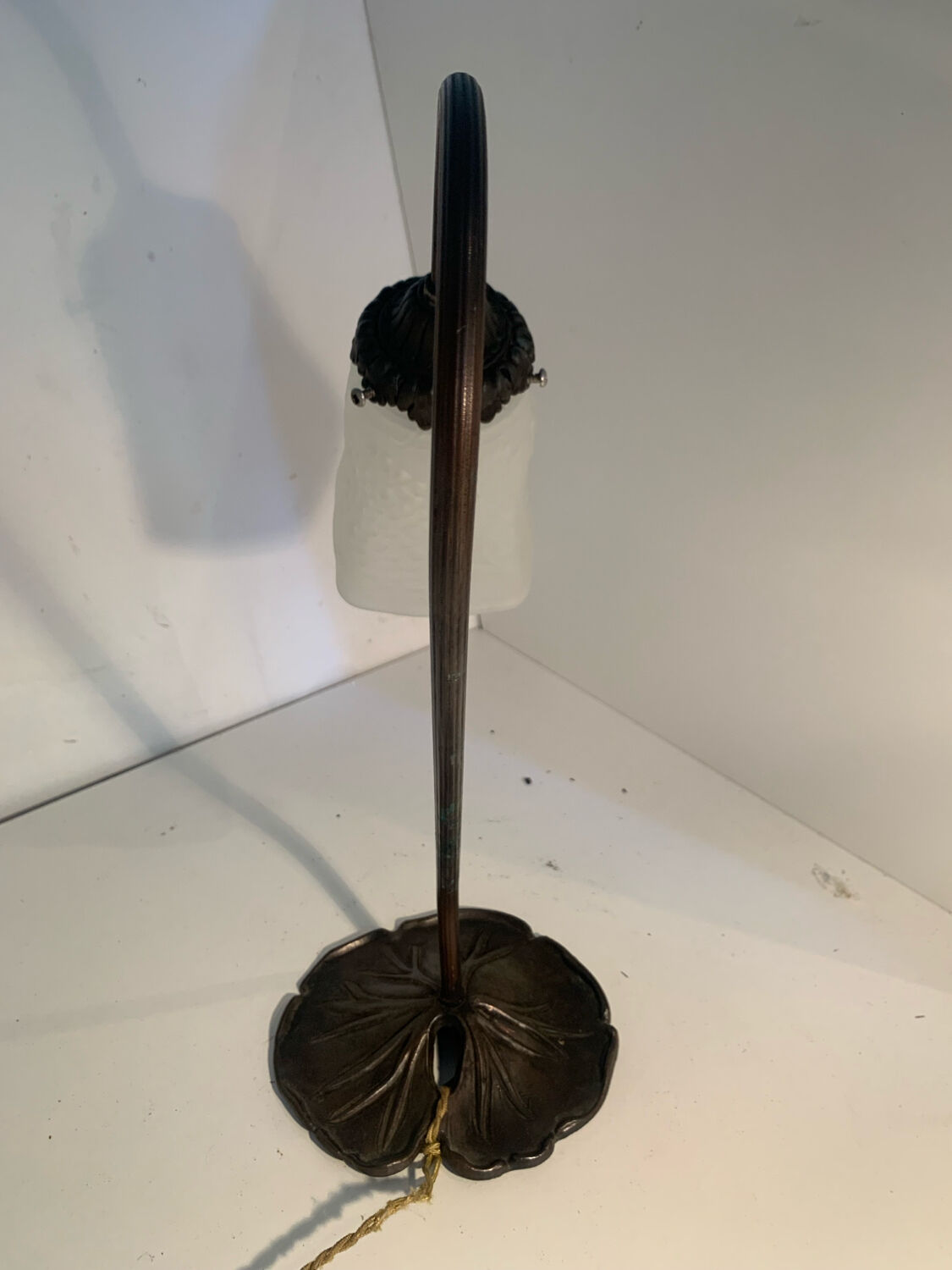 Desk lamp