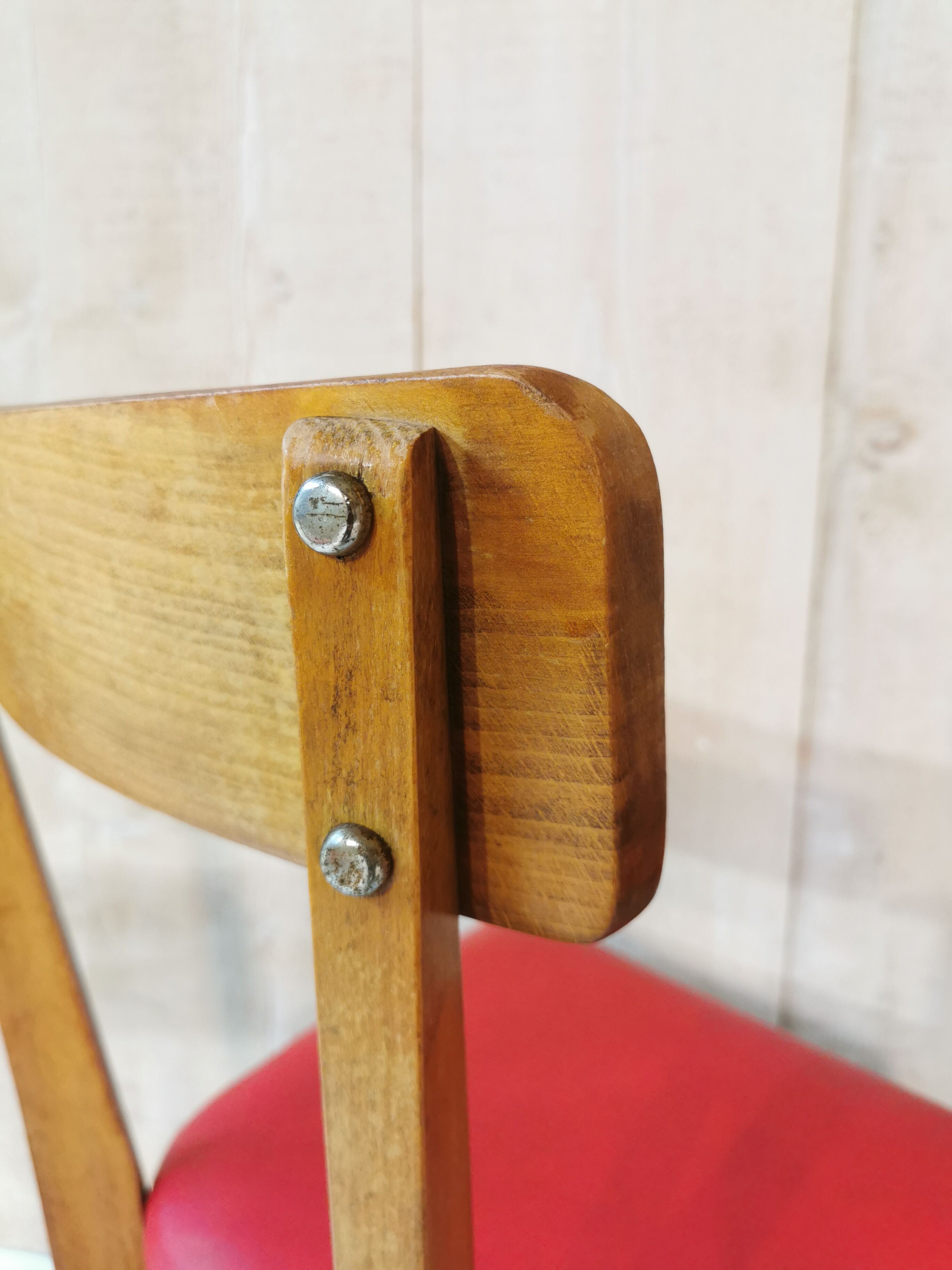6 bistro chairs