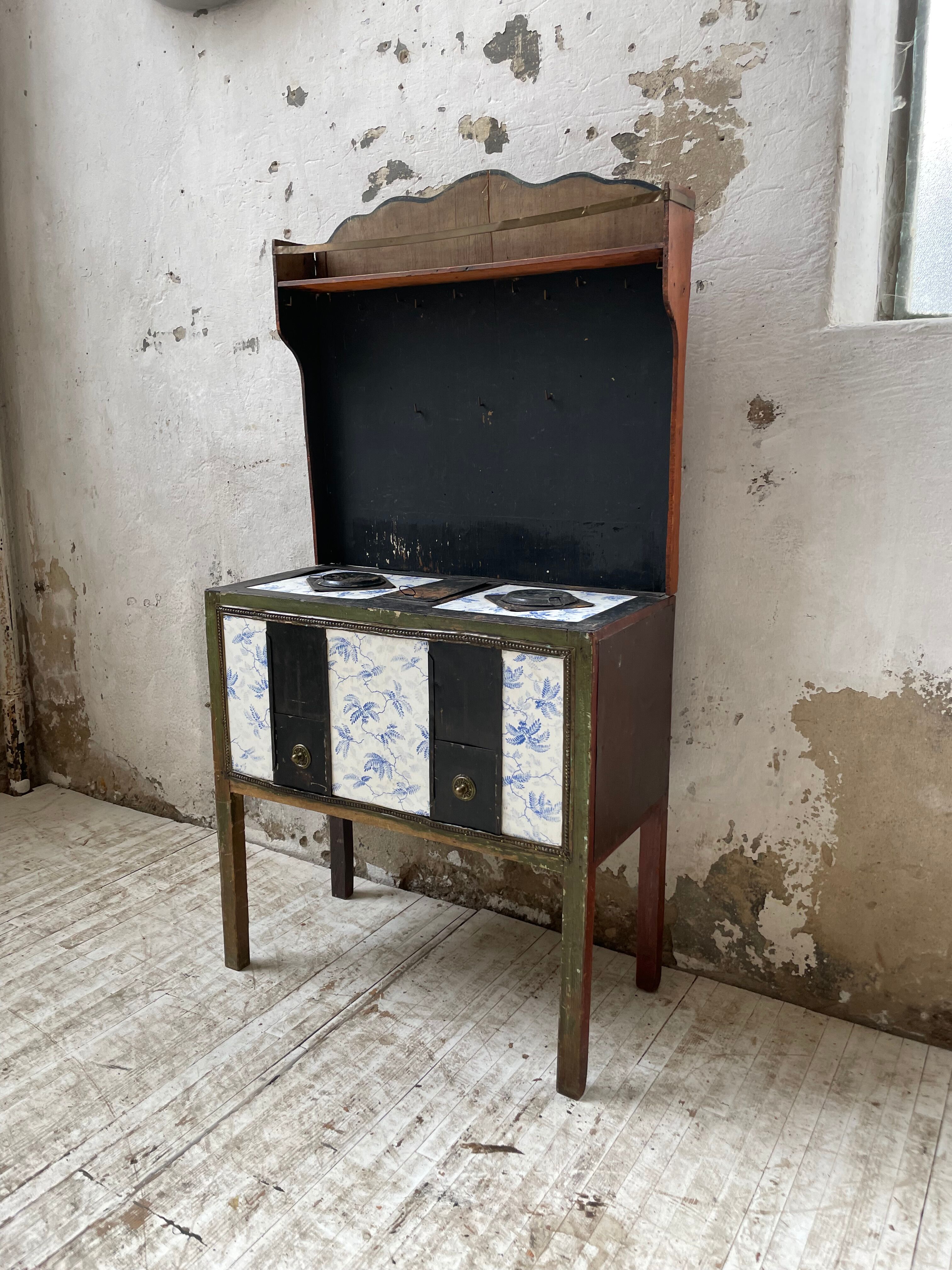 Children's toy stove antique