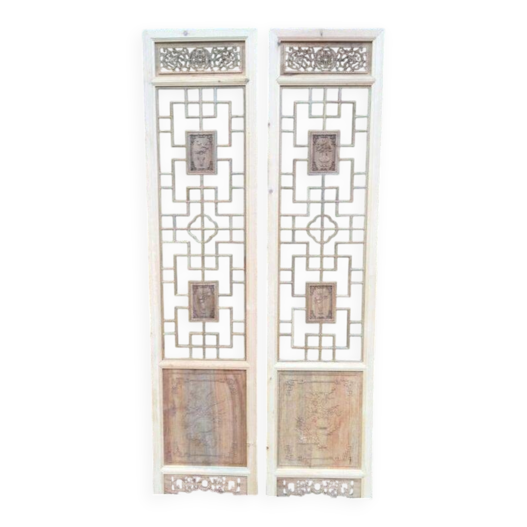 Carved wooden door - From screen to sliding doors.