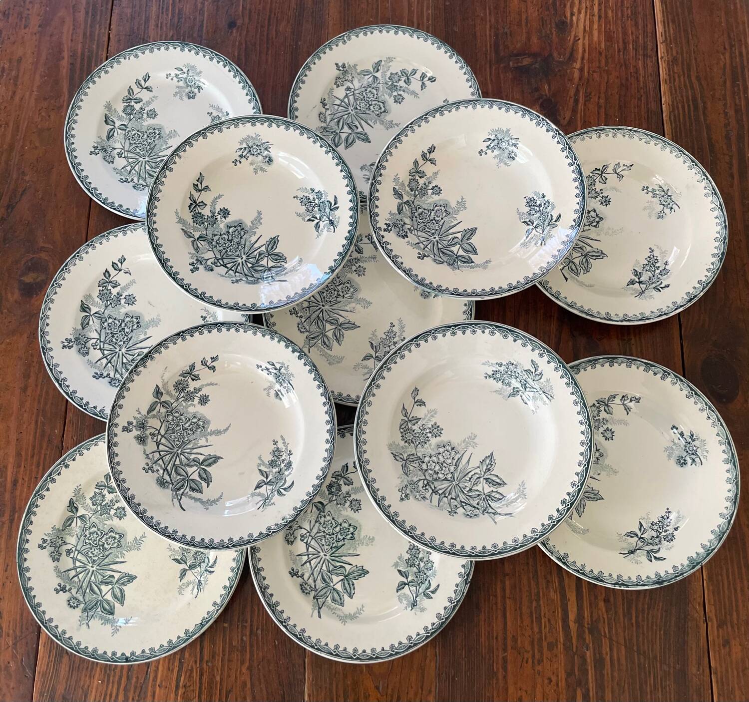 12-piece “Terre de fer” service, Margot model