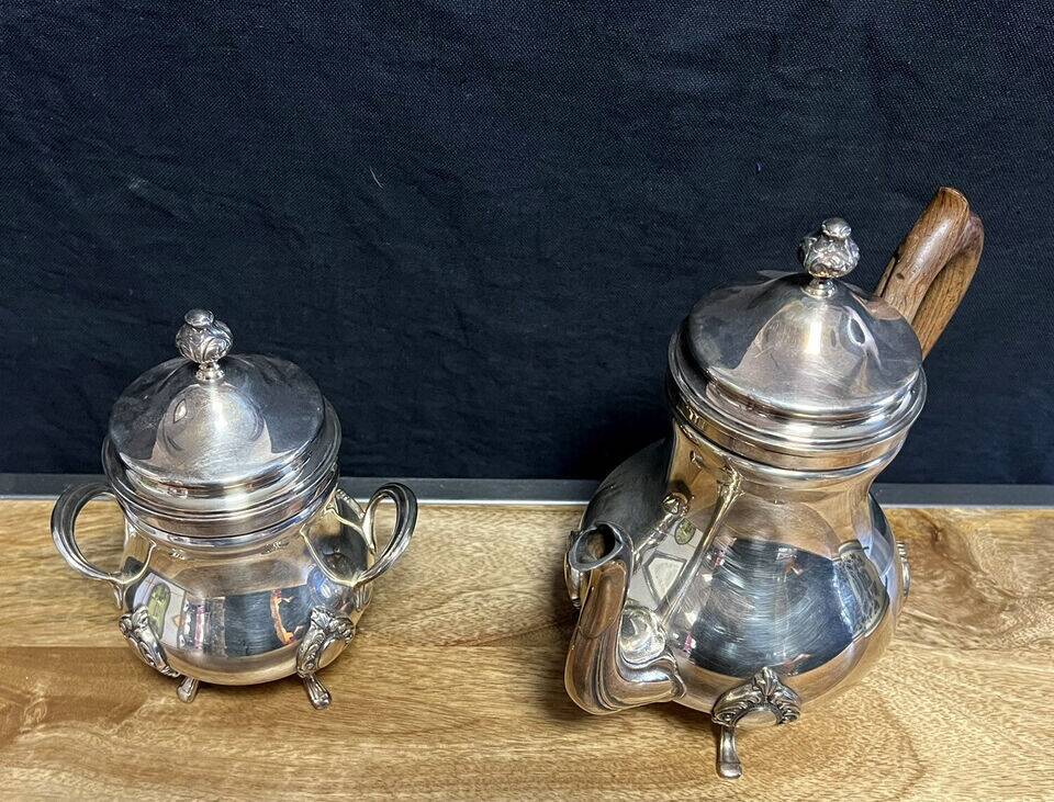 Tableware / Silver plated metal / Shaped pieces (Q): 2 pieces