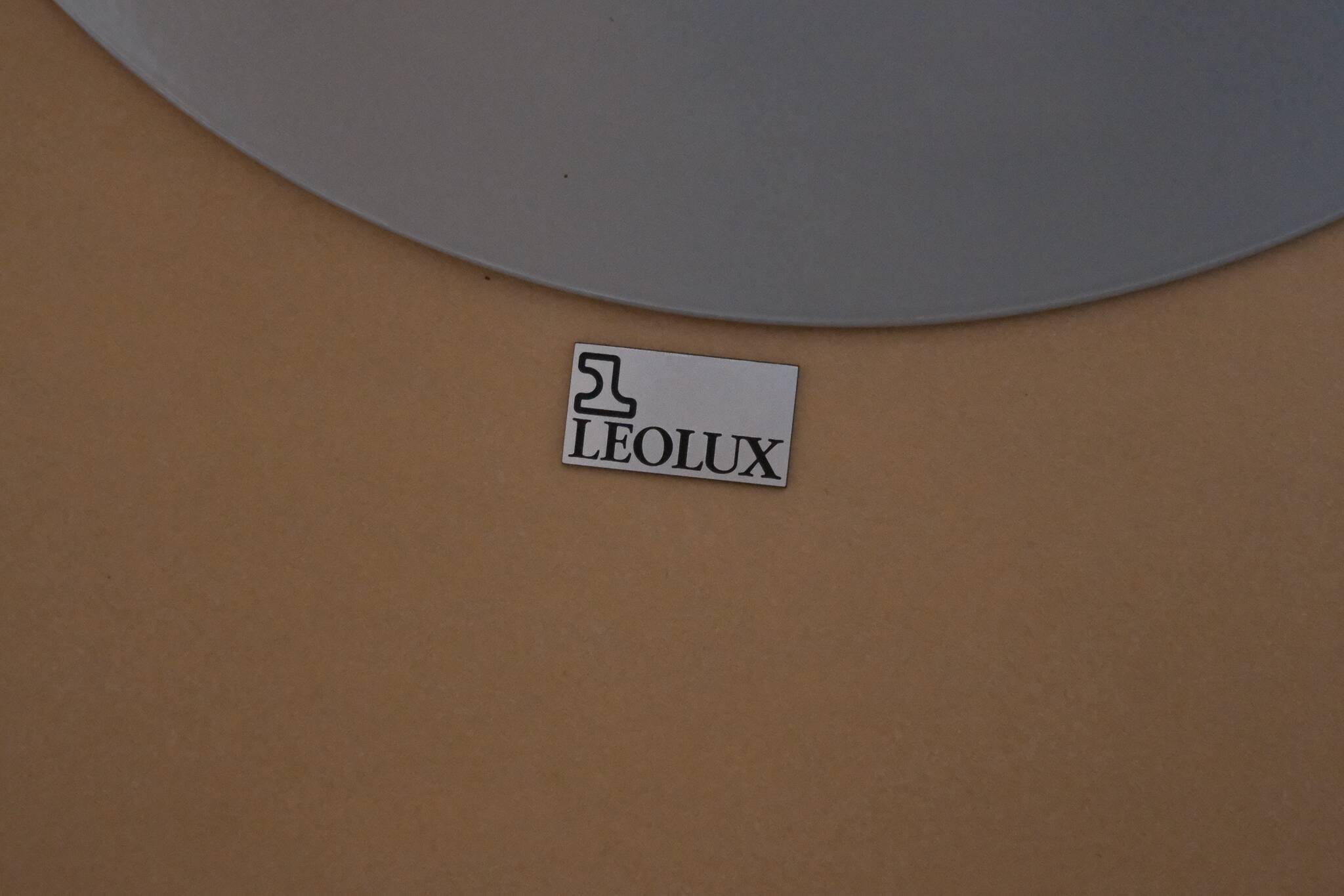 Post modern Trias dining table - Hugo de Ruiter - Leolux 1990