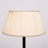 Lampadaire Stich en Cuir fabriqué par SCE France