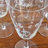 Engraved champagne glasses and wine glasses