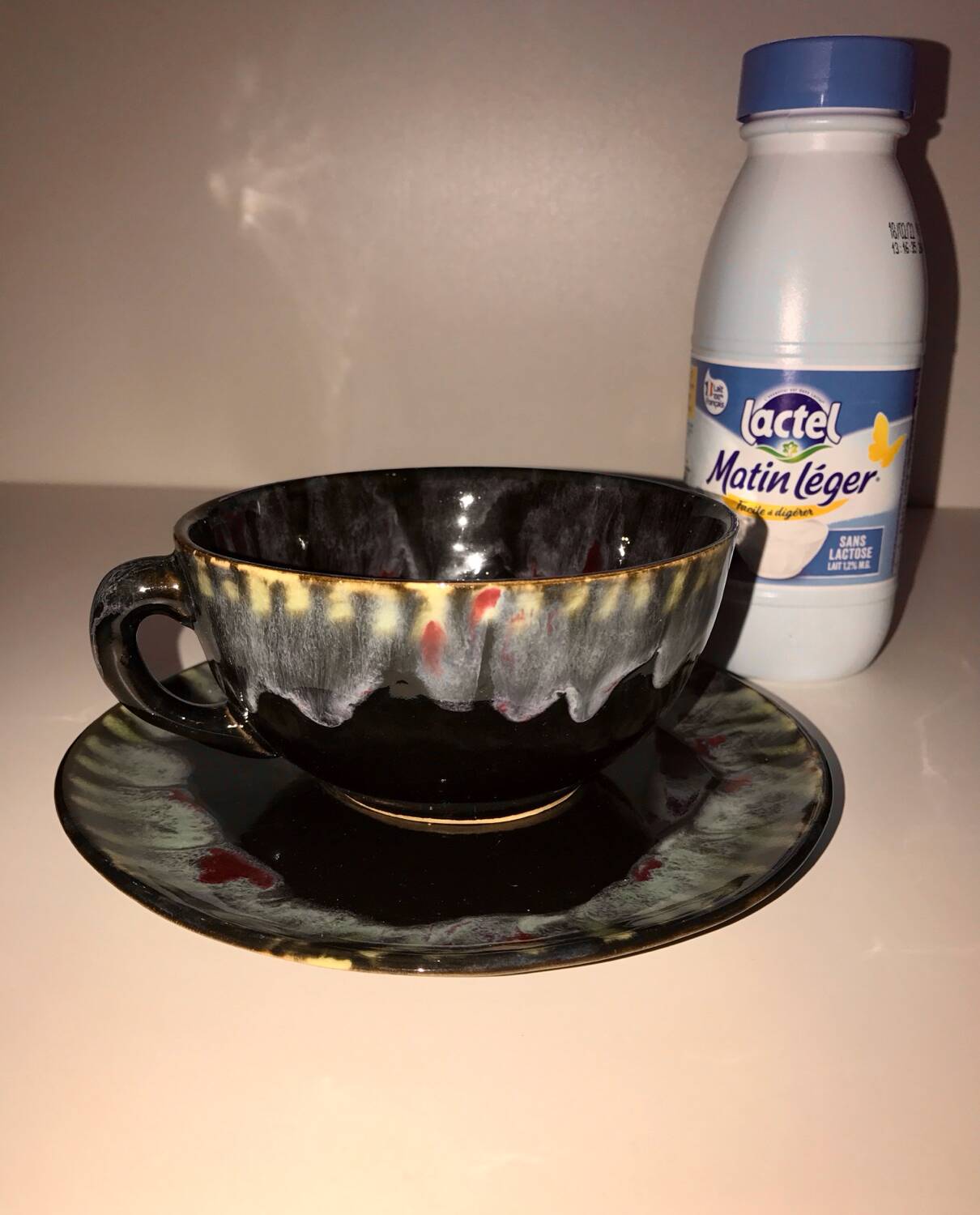 Cup, bowl and plate saucer set