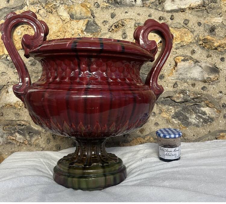 Large Medici jardinière in glazed earthenware