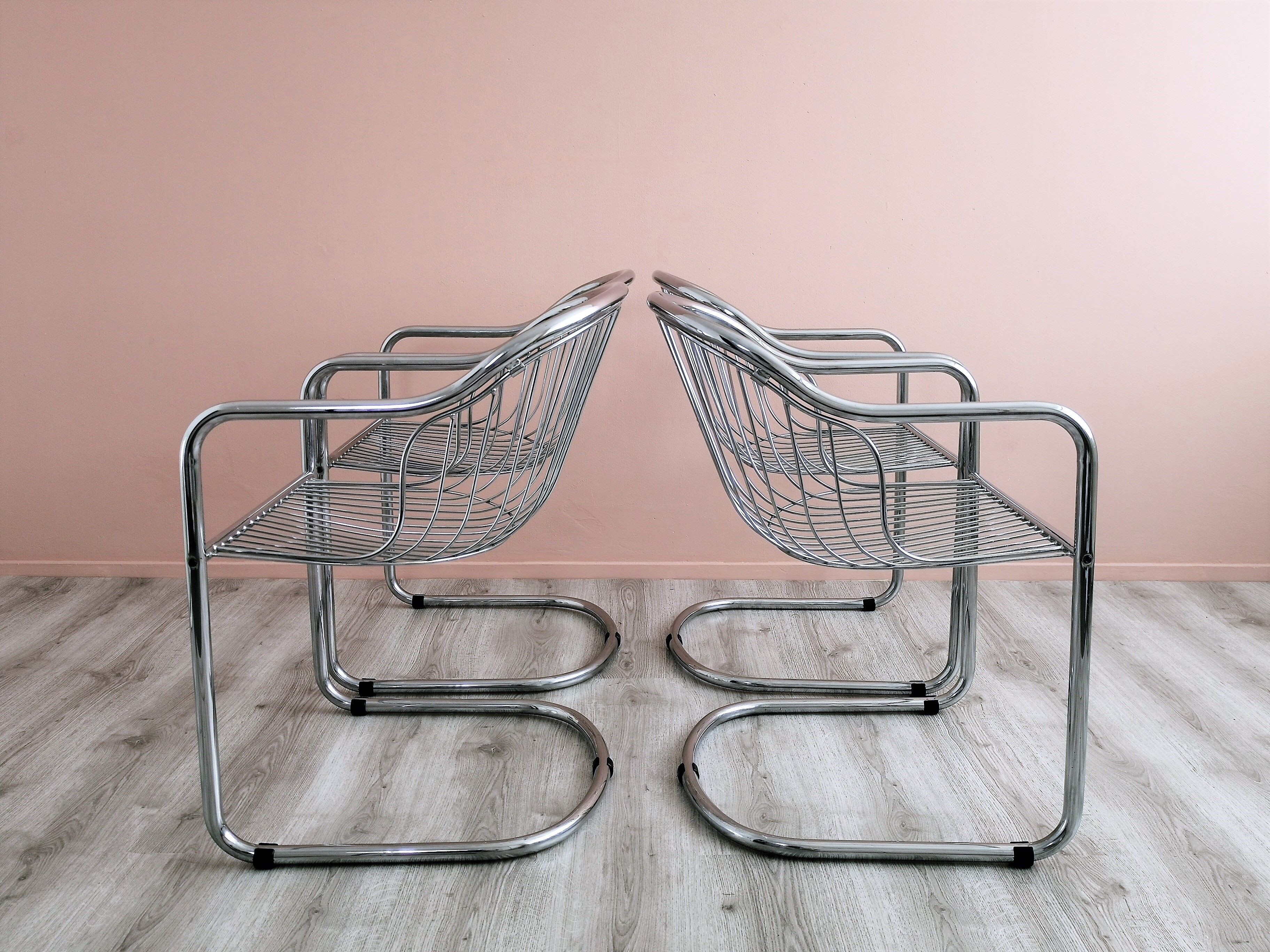 Set of 4 chrome wire dining chairs