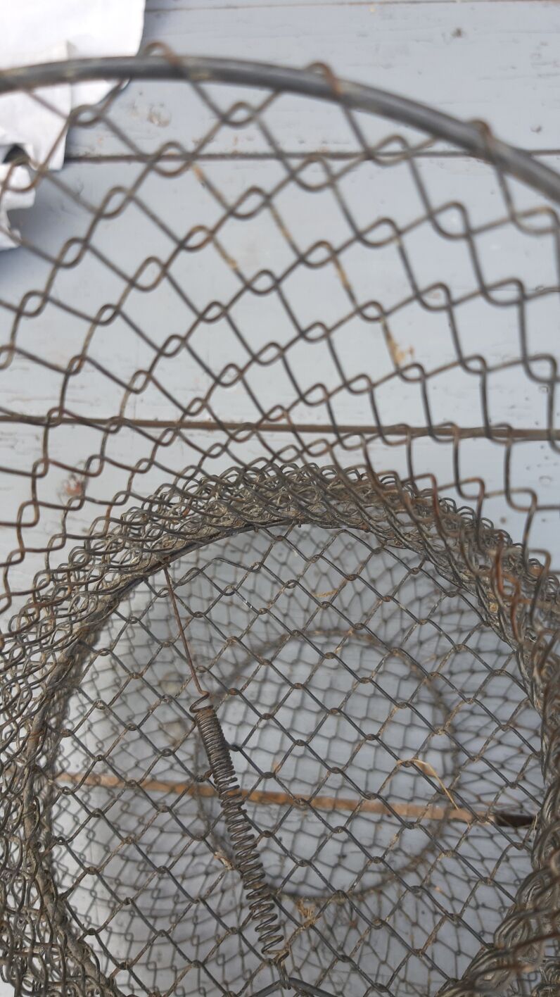 Panier de pêche goujonnière pécheur vintage